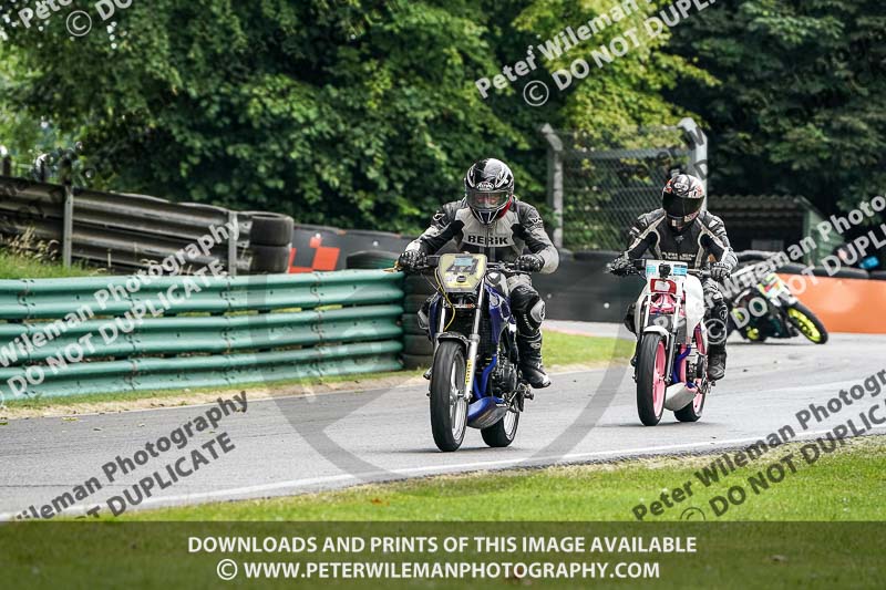 cadwell no limits trackday;cadwell park;cadwell park photographs;cadwell trackday photographs;enduro digital images;event digital images;eventdigitalimages;no limits trackdays;peter wileman photography;racing digital images;trackday digital images;trackday photos